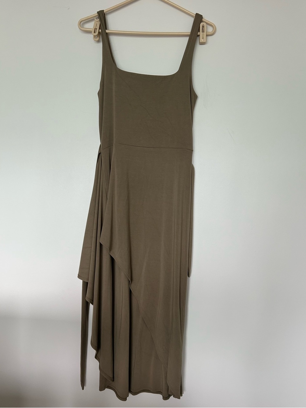 NWOT Aritzia Saturn Midi dress sz M - Picture 7 of 10